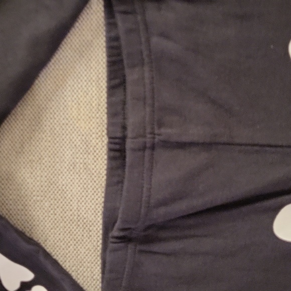 Carter's GLOW IN THE DARK pj's - Picture 4 of 4